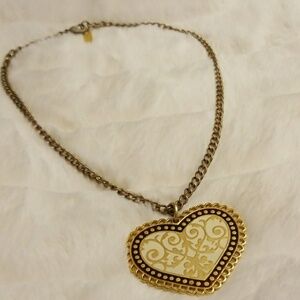 FOXY ORIGINALS // 2 in 1 white and gold filigree sweetheart pendant gold chain